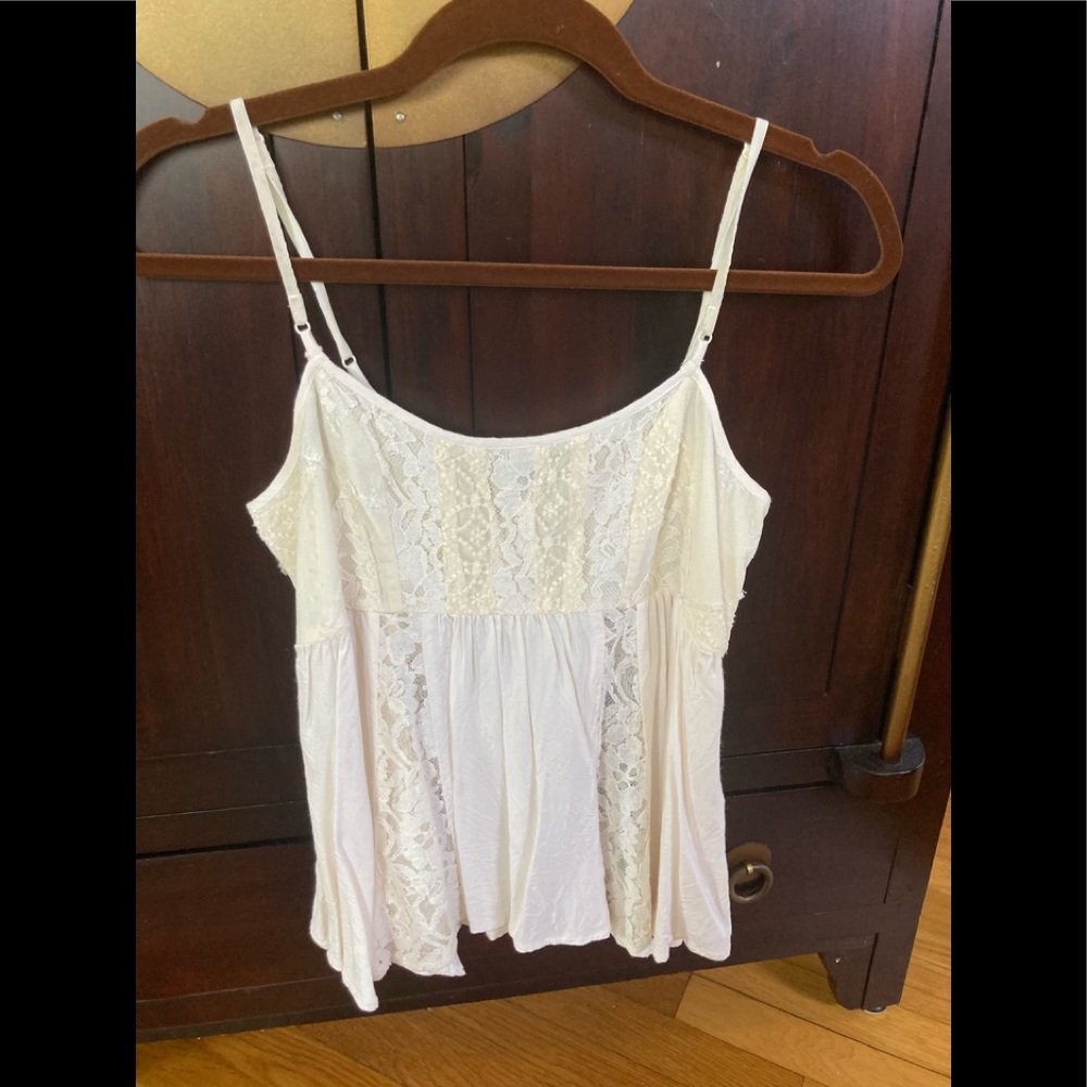 American Eagle Lacey boho tank top
